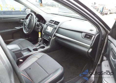 2016 Toyota Camry Se z USA, uszkodzony, nr VIN 4T1BF1FK2GU508555